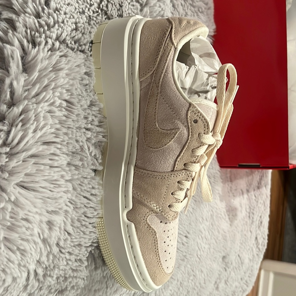 Nike air Jordan 1s (woman’s) elevate low.